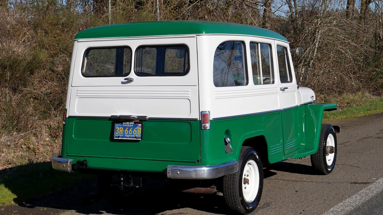 1958 Willys Jeep Wagon - Image 5 of 31