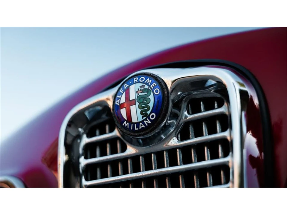 1959 Alfa Romeo 102-Series 2000 - Image 10 of 31