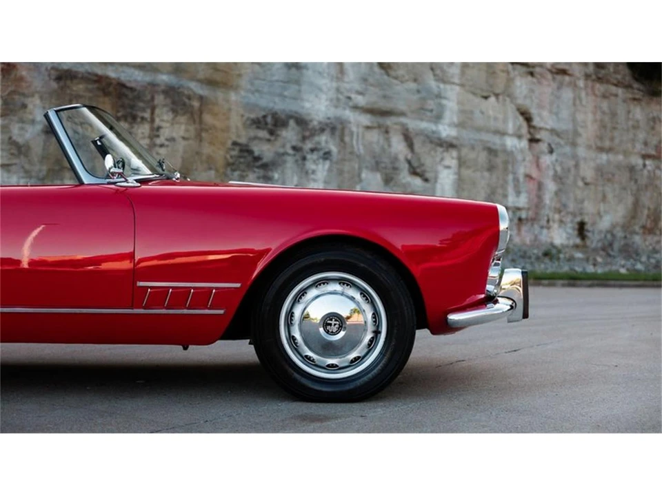 1959 Alfa Romeo 102-Series 2000 - Image 14 of 31
