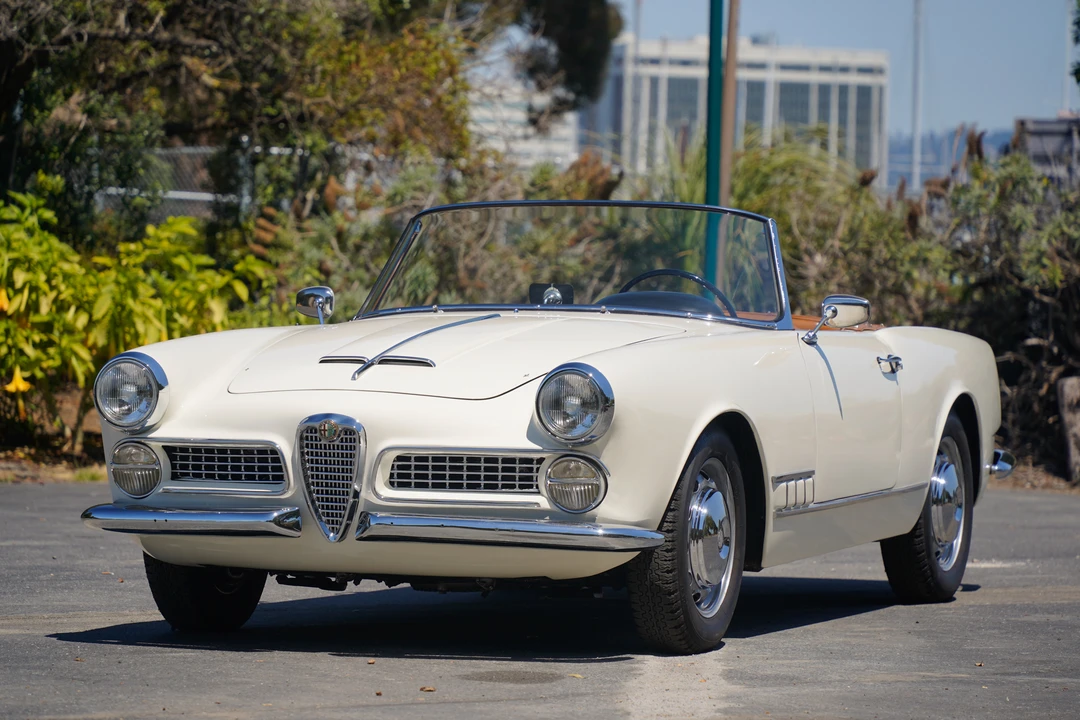 1959 Alfa Romeo 102-Series 2000 - Image 4 of 31