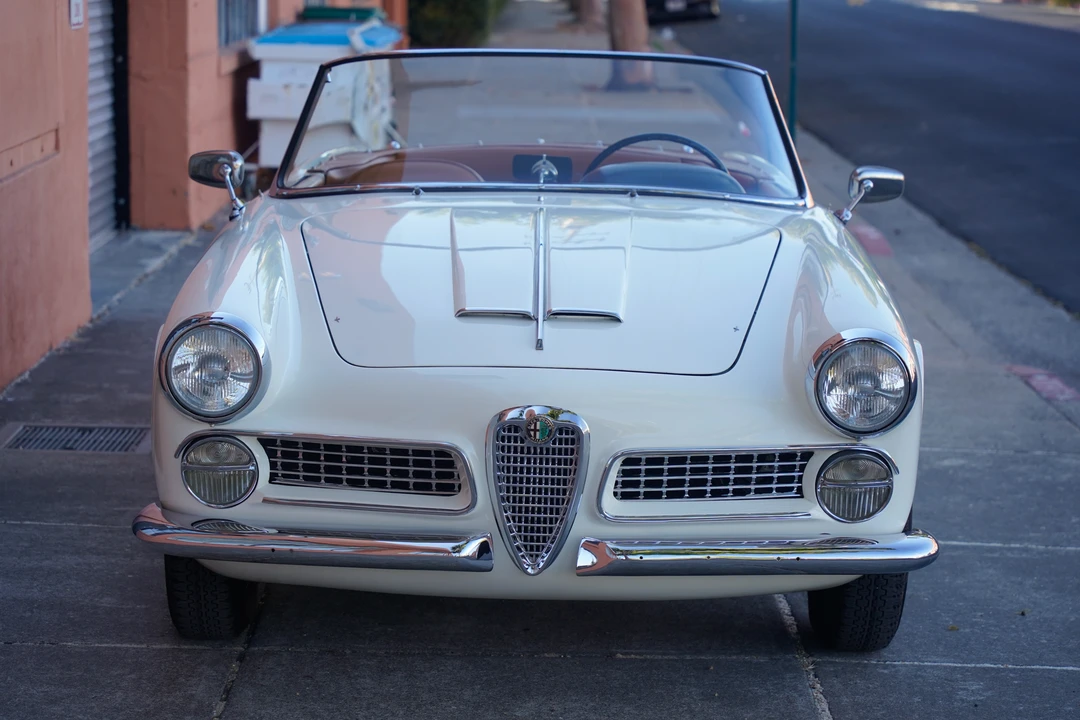 1959 Alfa Romeo 102-Series 2000 - Image 17 of 31