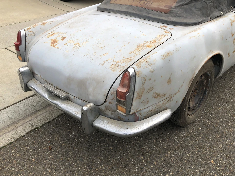 1959 Alfa Romeo 102-Series 2000 - Image 11 of 31