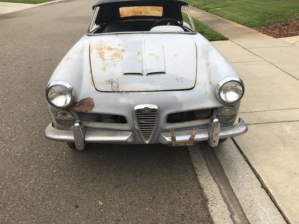 1959 Alfa Romeo 102-Series 2000 - Image 21 of 31