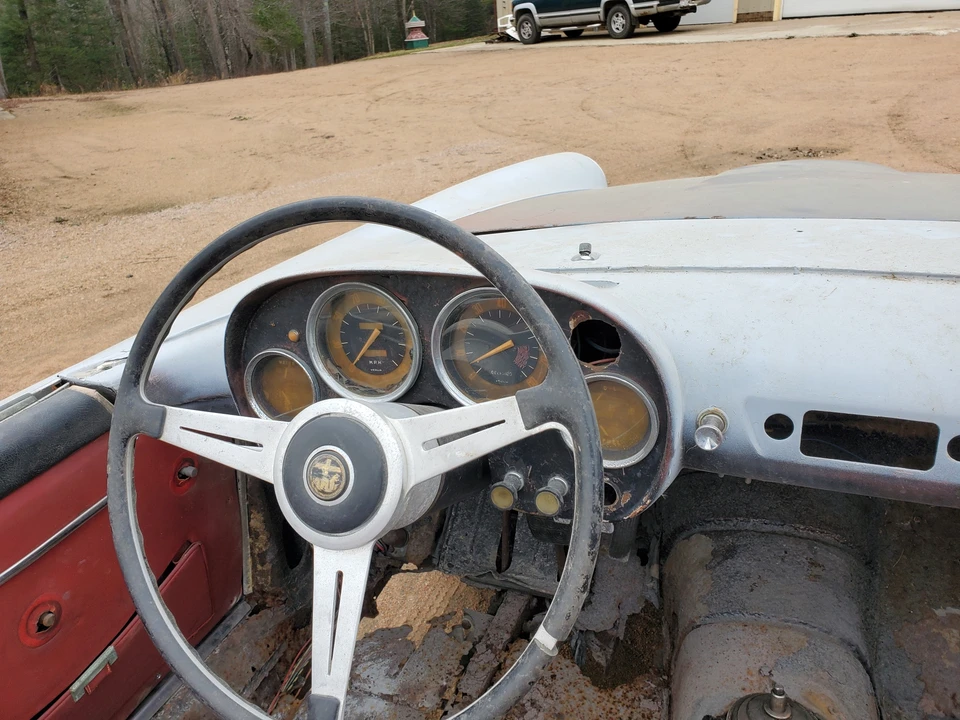 1959 Alfa Romeo 102-Series 2000 - Image 14 of 31