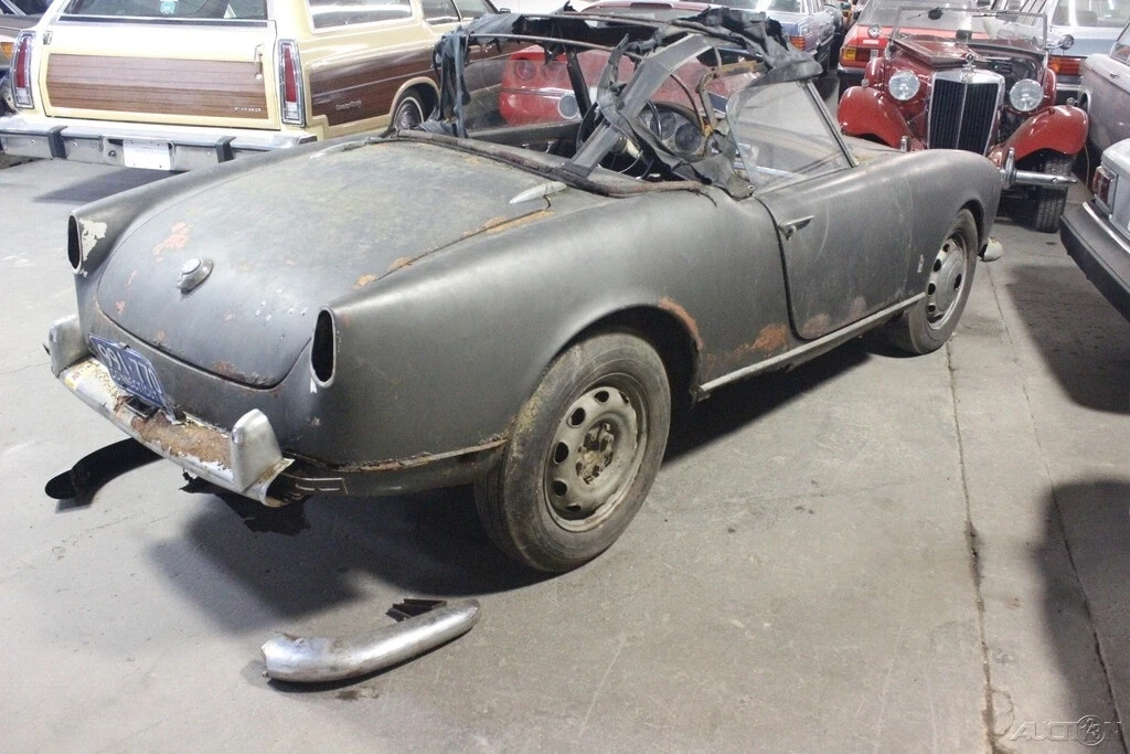 1959 Alfa Romeo Giulietta - Image 4 of 21
