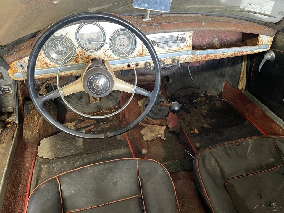 1959 Alfa Romeo Giulietta - Image 17 of 21