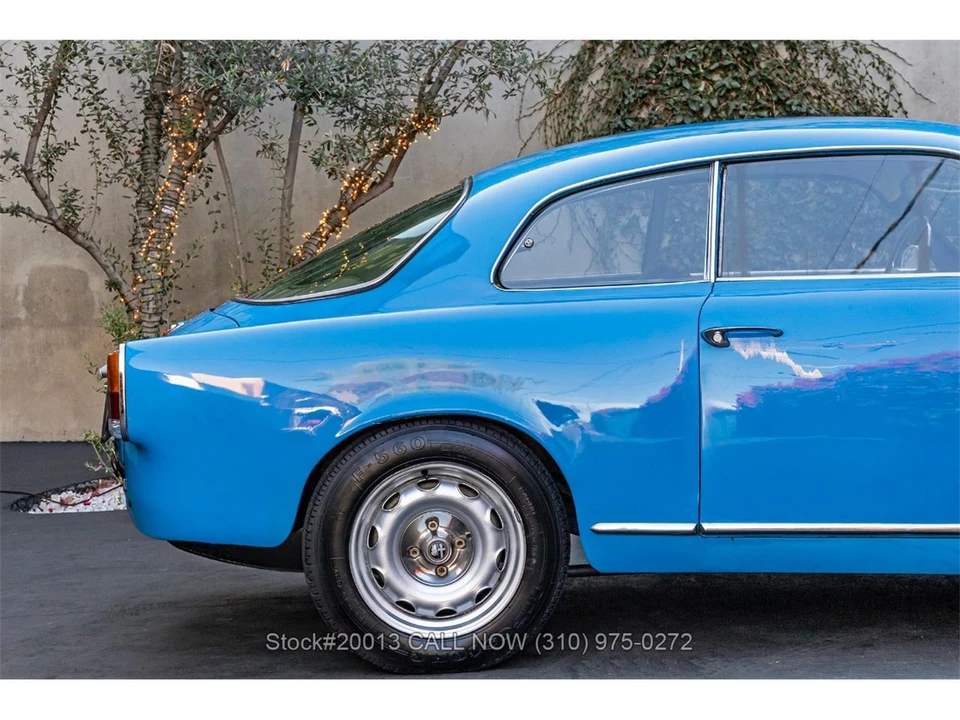 1959 Alfa Romeo Giulietta - Image 11 of 31