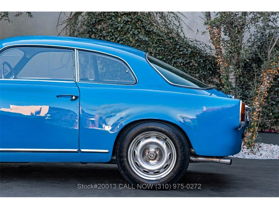 1959 Alfa Romeo Giulietta - Image 13 of 31