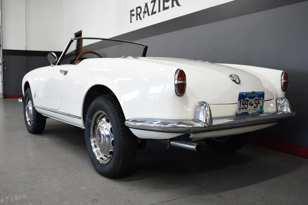1959 Alfa Romeo Giulietta - Image 13 of 31