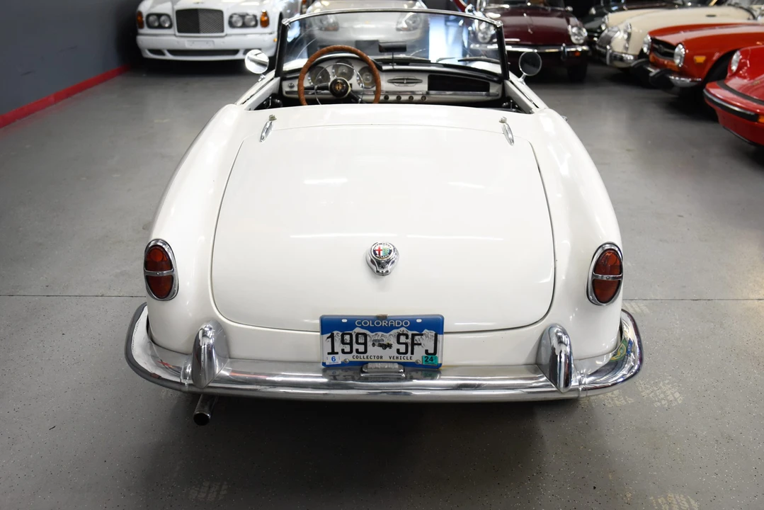 1959 Alfa Romeo Giulietta - Image 17 of 31