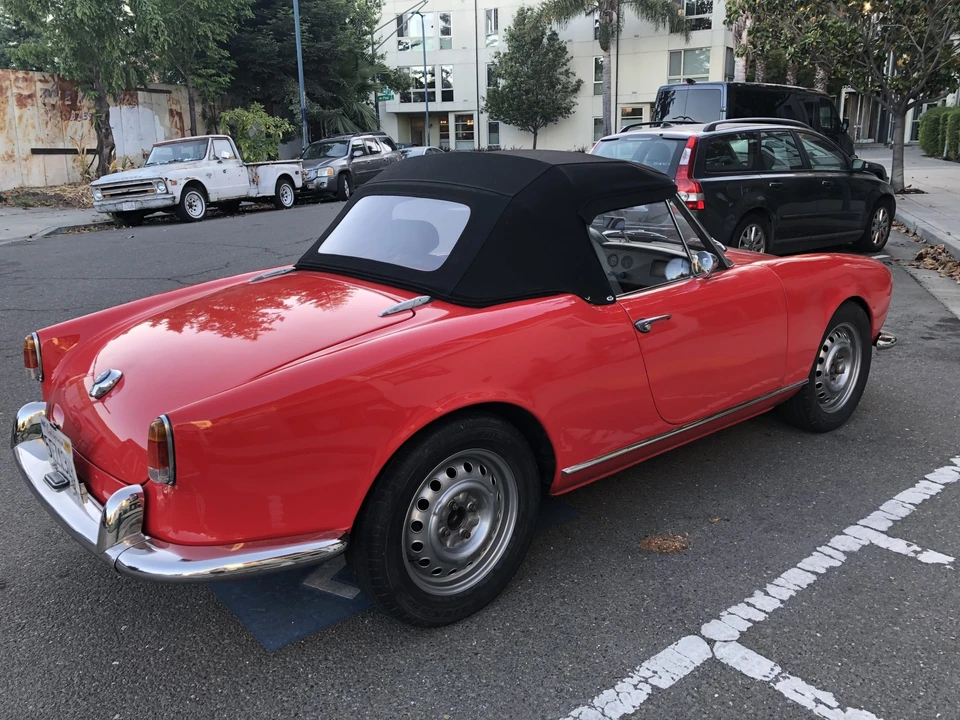 1959 Alfa Romeo Giulietta - Image 14 of 31