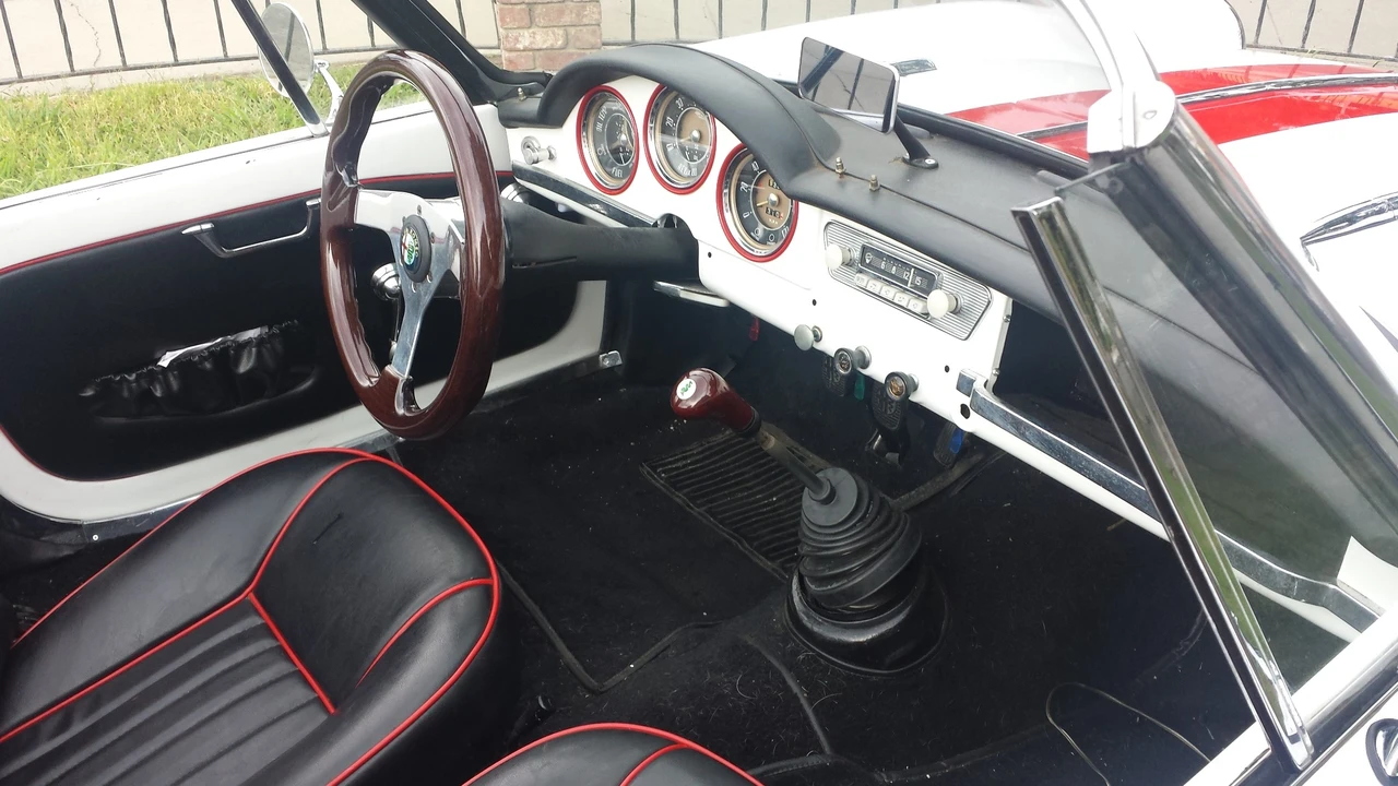 1959 Alfa Romeo Giulietta - Image 26 of 31