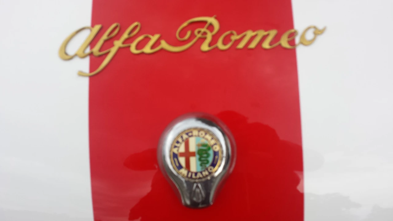 1959 Alfa Romeo Giulietta - Image 19 of 31
