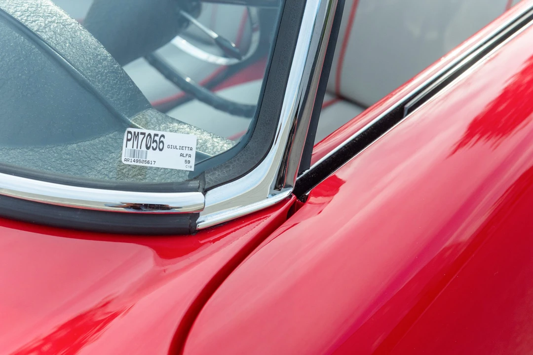 1959 Alfa Romeo Giulietta - Image 22 of 31