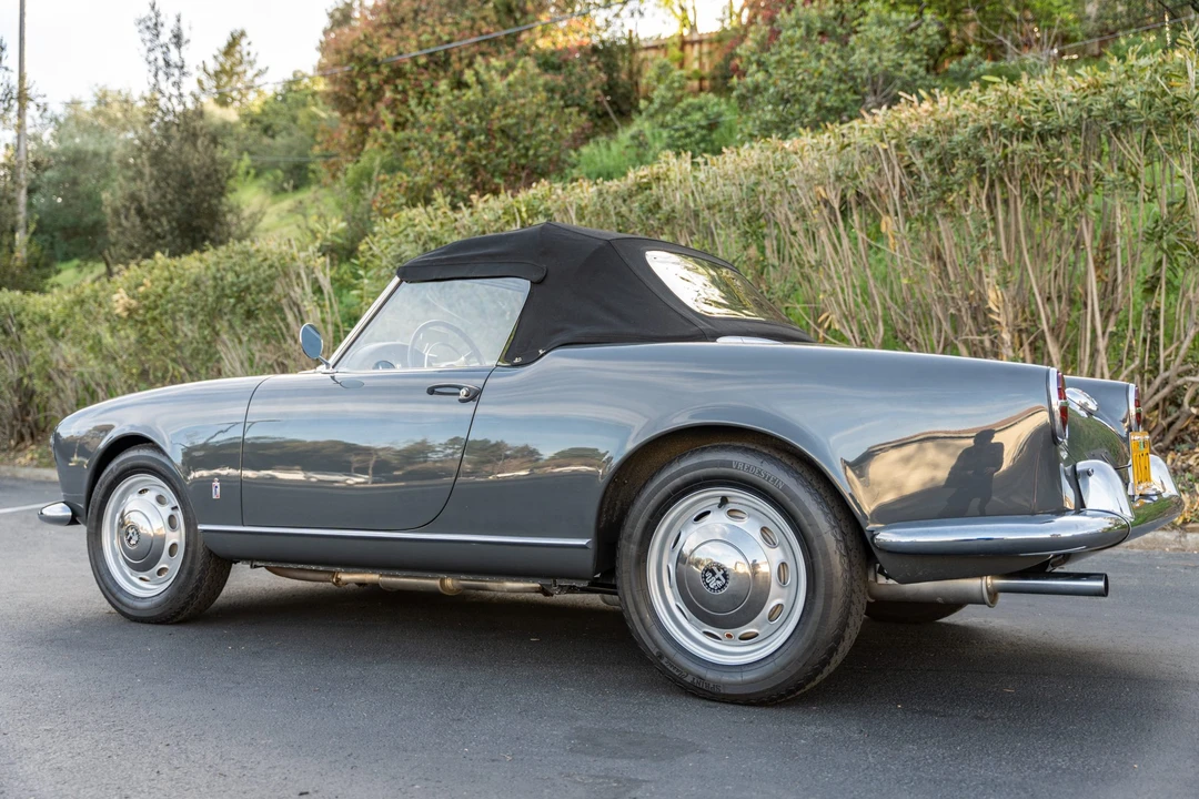 1959 Alfa Romeo Giulietta Sprint Speciale - Image 5 of 31
