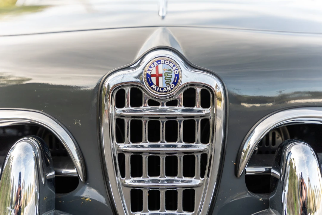 1959 Alfa Romeo Giulietta Sprint Speciale - Image 28 of 31