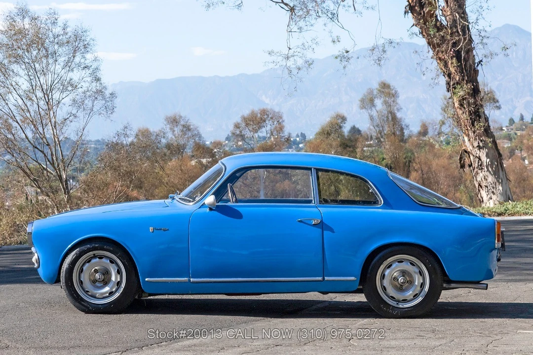 1959 Alfa Romeo Giulietta Sprint Speciale - Image 17 of 31
