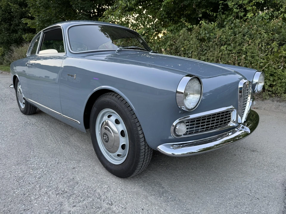 1959 Alfa Romeo Giulietta - Image 17 of 31