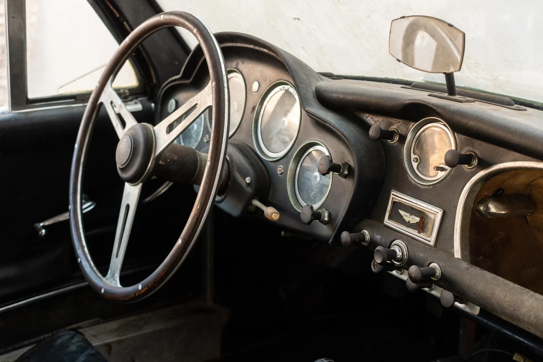 1959 Aston Martin DB1 & DB2 & DB2/4 & DB Mark III - Image 29 of 31