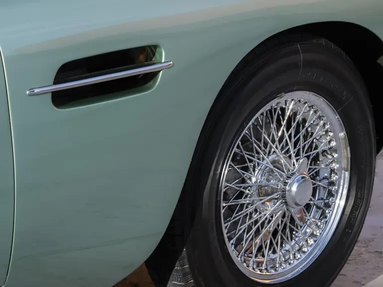 1959 Aston Martin DB4 - Image 9 of 28