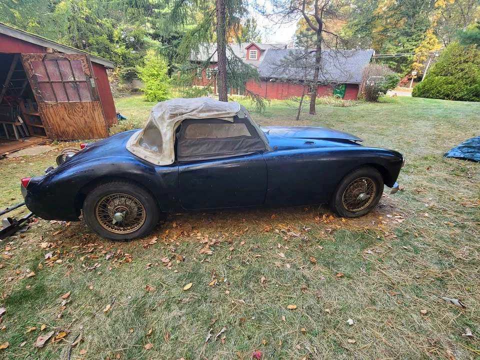 1959 Aston Martin - Image 2 of 12