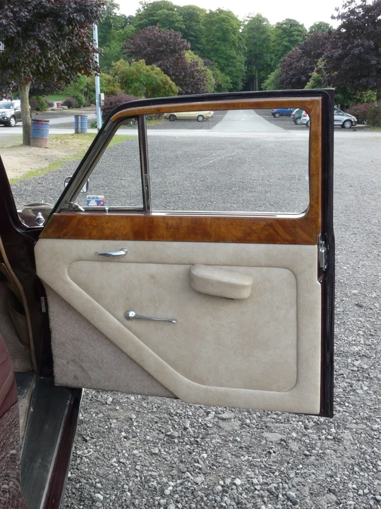1959 Austin Princess - Image 2 of 12