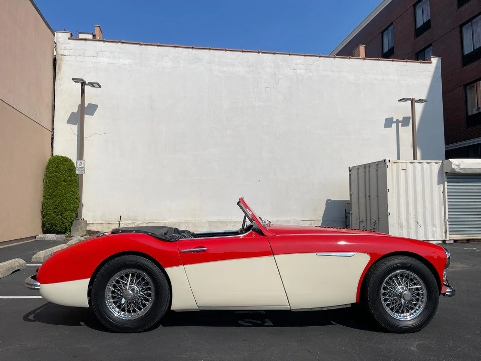 1959 Austin-Healey 100-6 - Image 3 of 9
