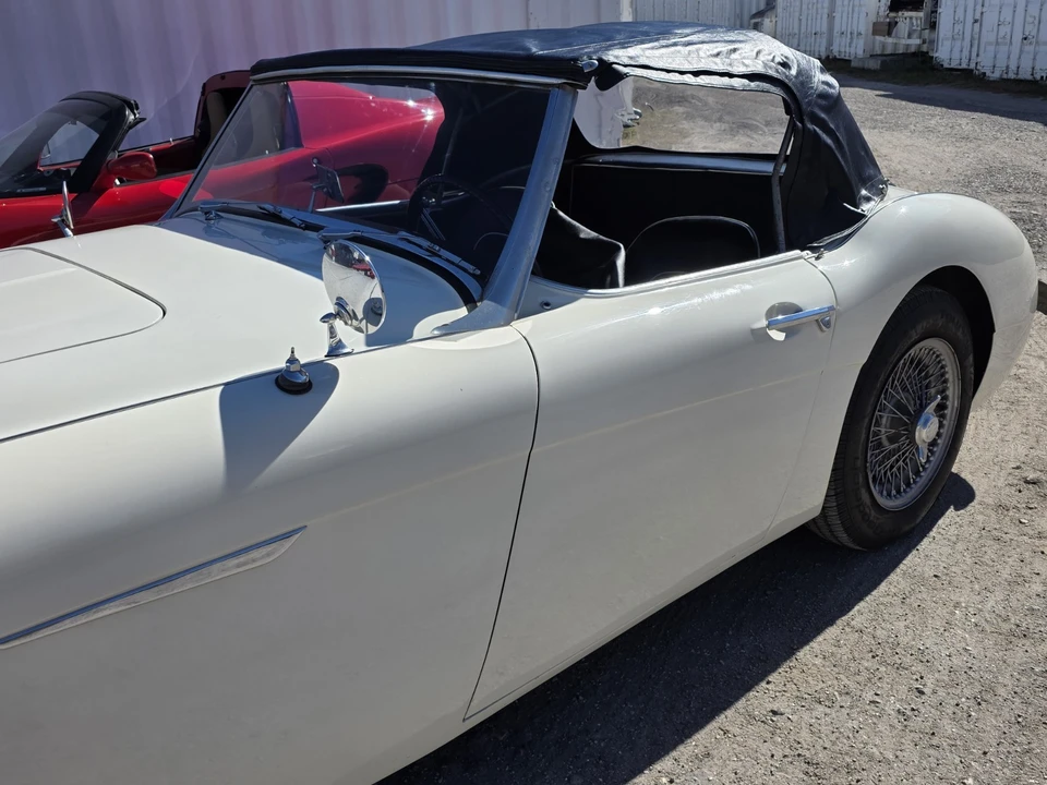 1959 Austin-Healey 100-6 - Image 11 of 15