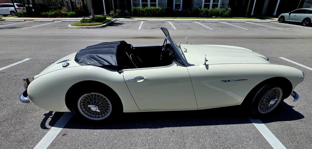 1959 Austin-Healey 100-6 - Image 3 of 6