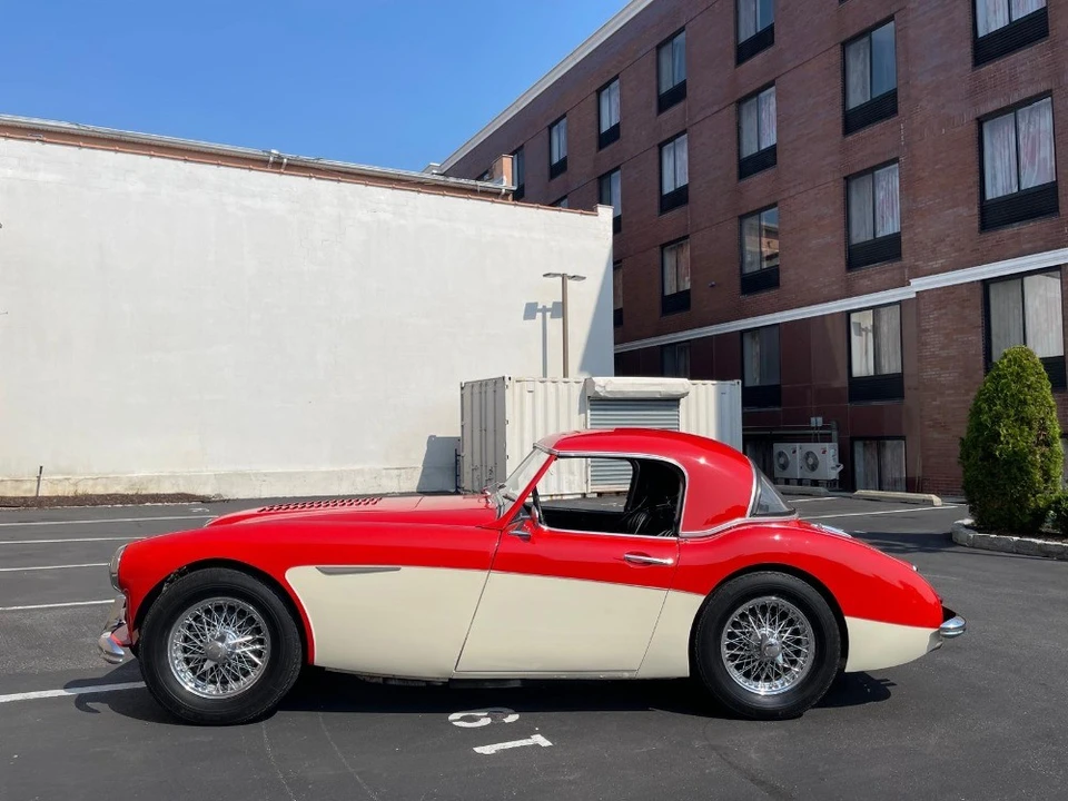 1959 Austin-Healey 100-6 - Image 4 of 9