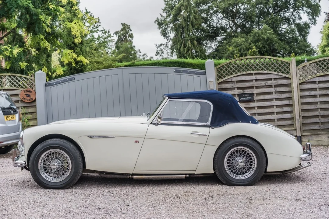 1959 Austin-Healey 100-6 - Image 11 of 31