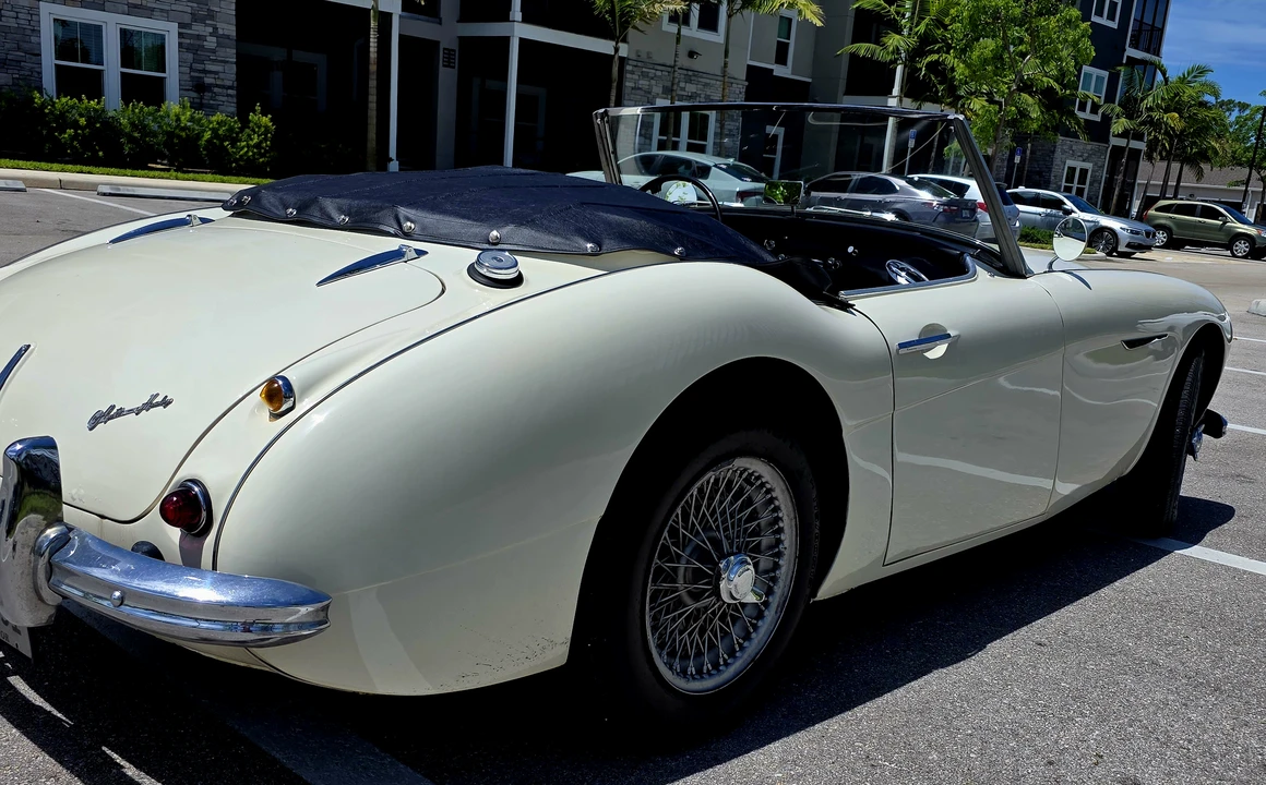 1959 Austin-Healey 100-6 - Image 10 of 31