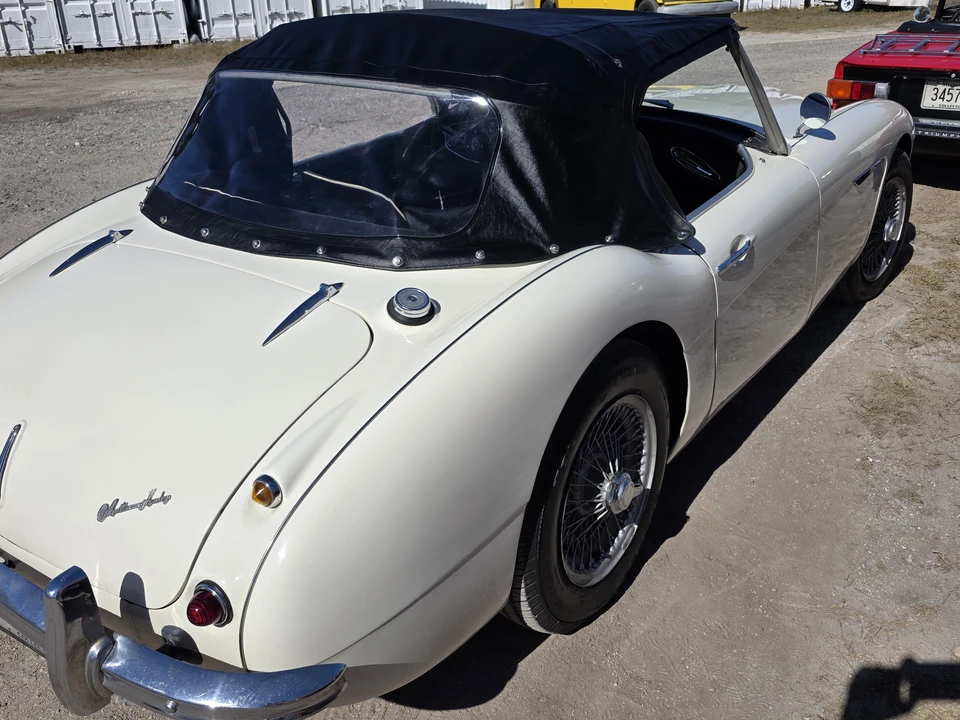 1959 Austin-Healey 100-6 - Image 18 of 31