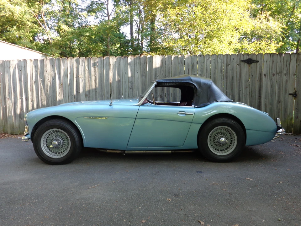 1959 Austin-Healey 100-6 - Image 4 of 31