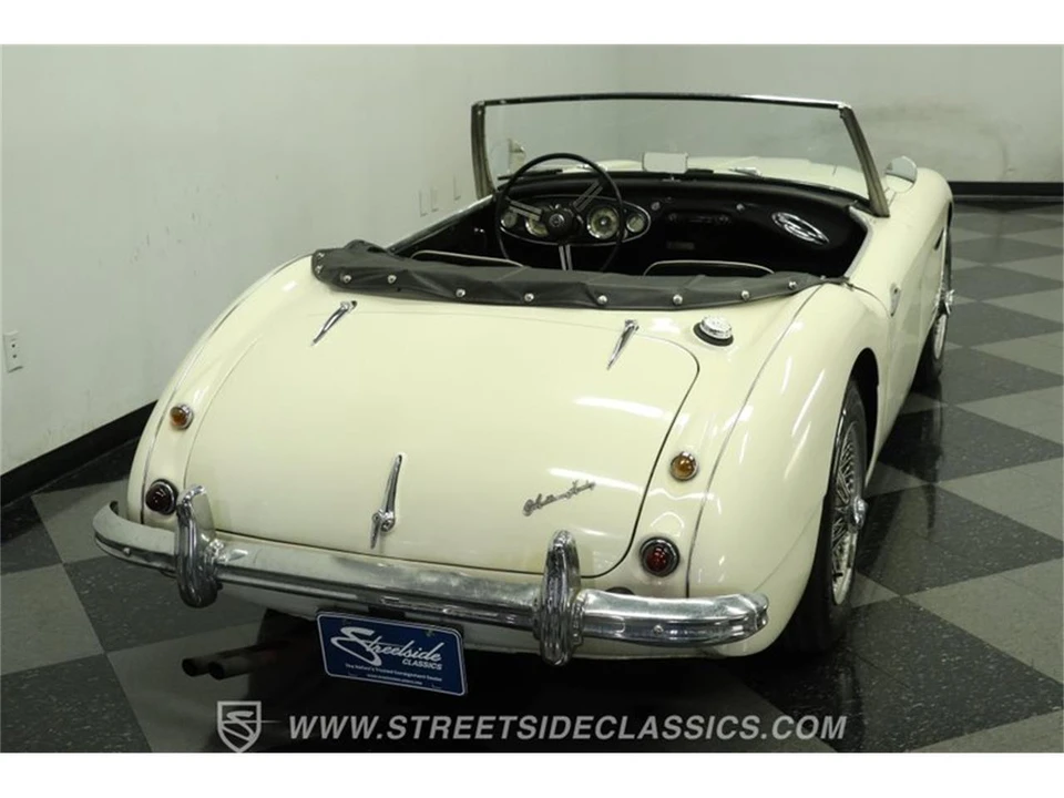 1959 Austin-Healey 100-6 - Image 10 of 31