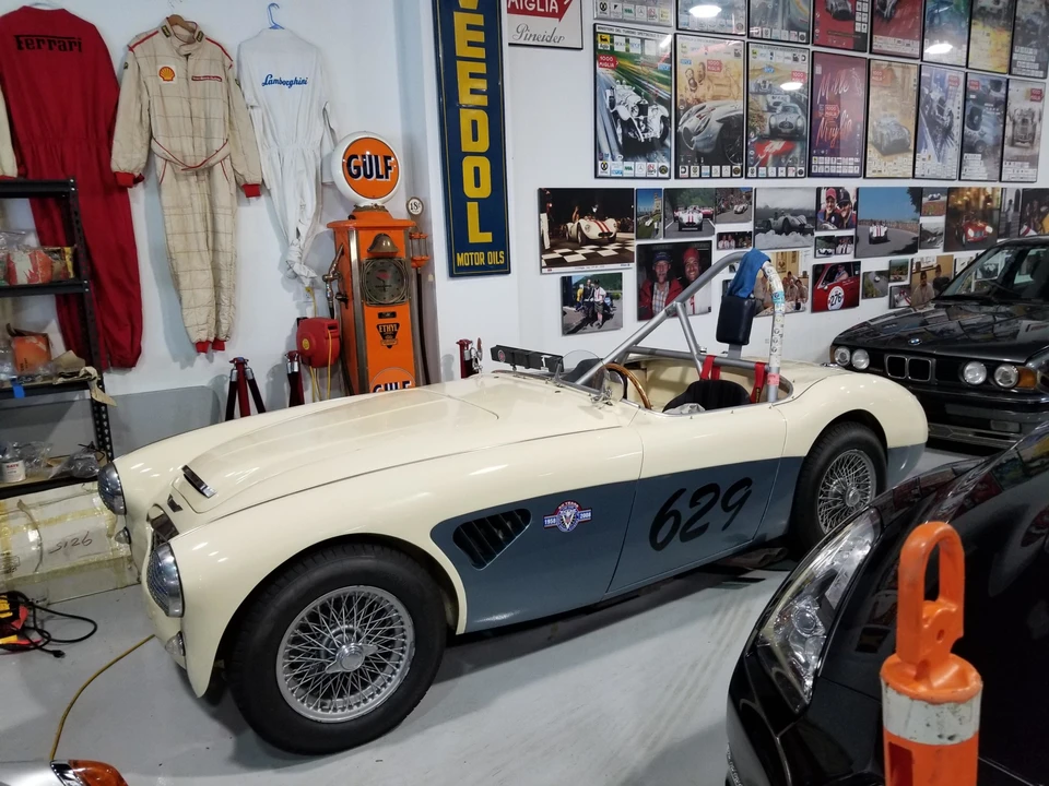 1959 Austin-Healey 100-6 - Image 18 of 31