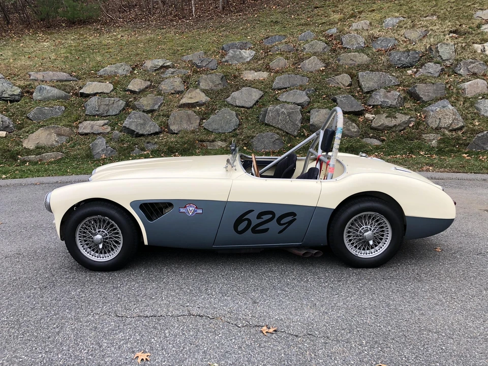1959 Austin-Healey 100-6 - Image 5 of 31