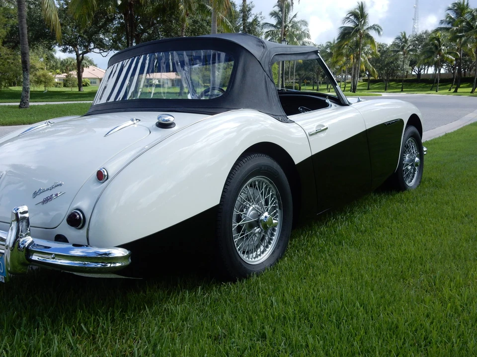1959 Austin-Healey 100-6 - Image 16 of 31