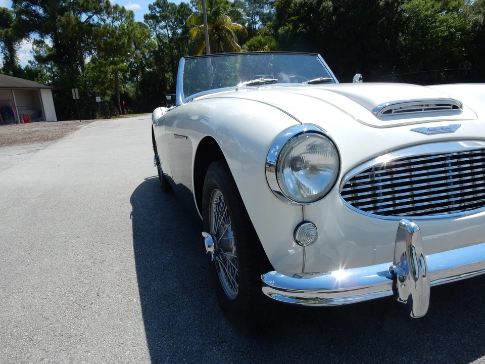 1959 Austin-Healey 100-6 - Image 18 of 31