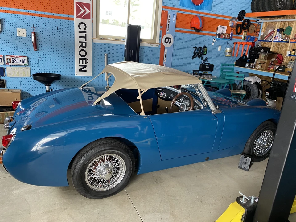1959 Austin-Healey Sprite Mark I - Image 8 of 31