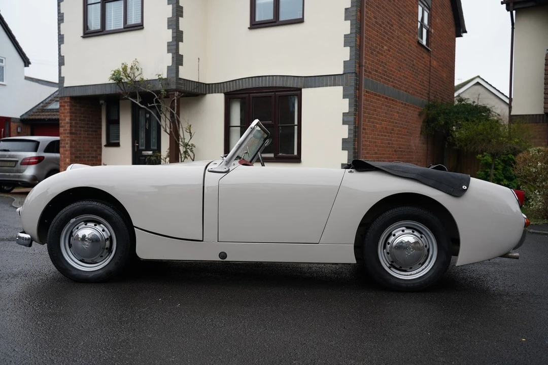 1959 Austin-Healey Sprite Mark I - Image 13 of 30