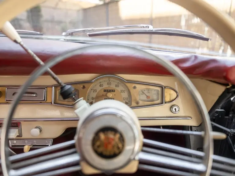 1959 Borgward Isabella - Image 14 of 31