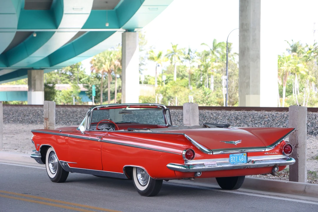 1959 Buick Electra - Image 16 of 31