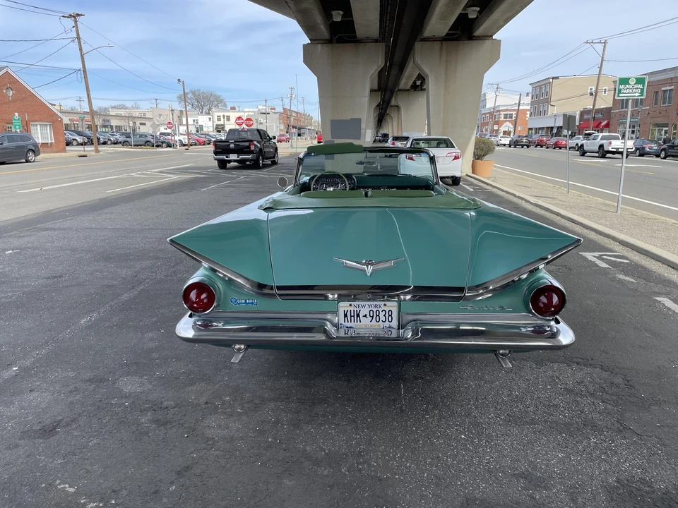 1959 Buick Electra - Image 30 of 31