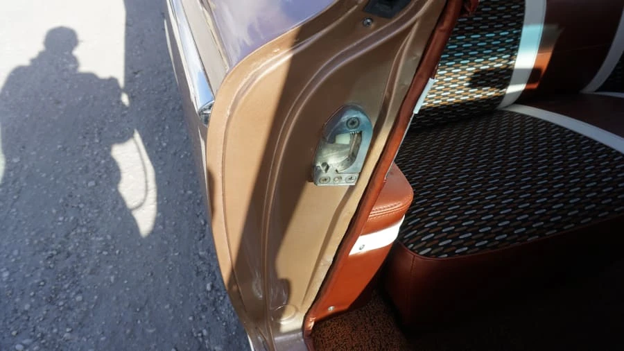 1959 Buick Invicta - Image 16 of 31