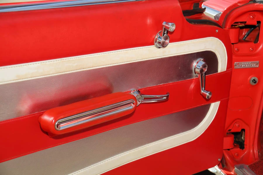 1959 Buick Invicta - Image 20 of 25