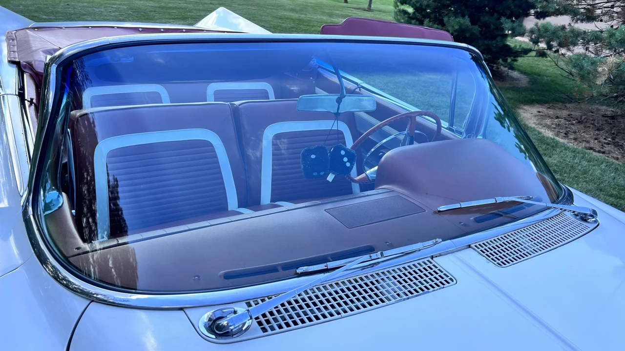 1959 Buick Invicta - Image 15 of 31