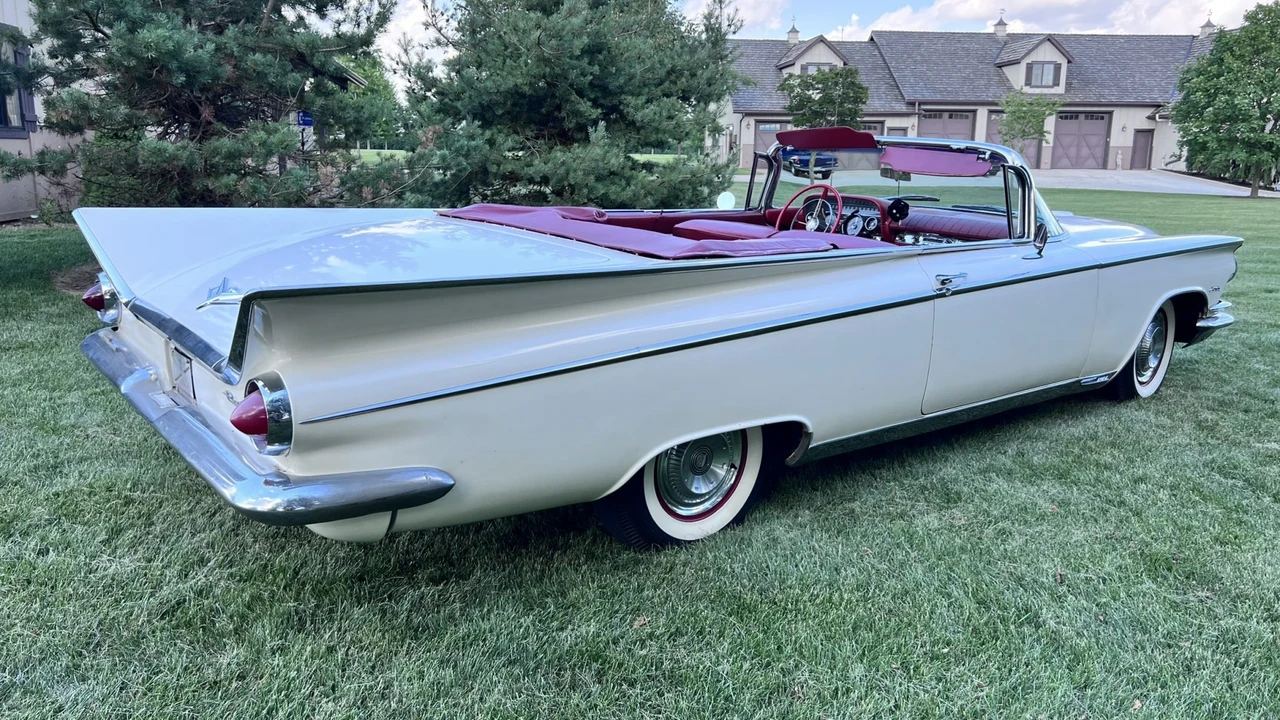 1959 Buick Invicta - Image 7 of 31