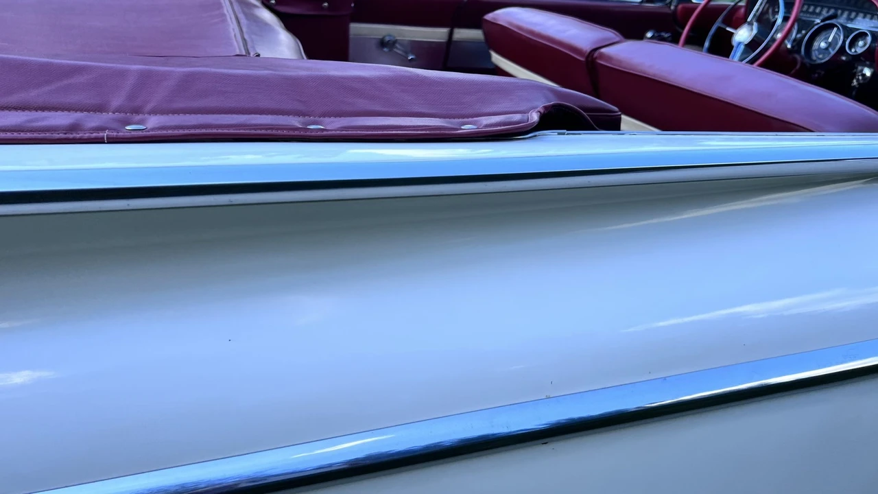 1959 Buick Invicta - Image 11 of 31