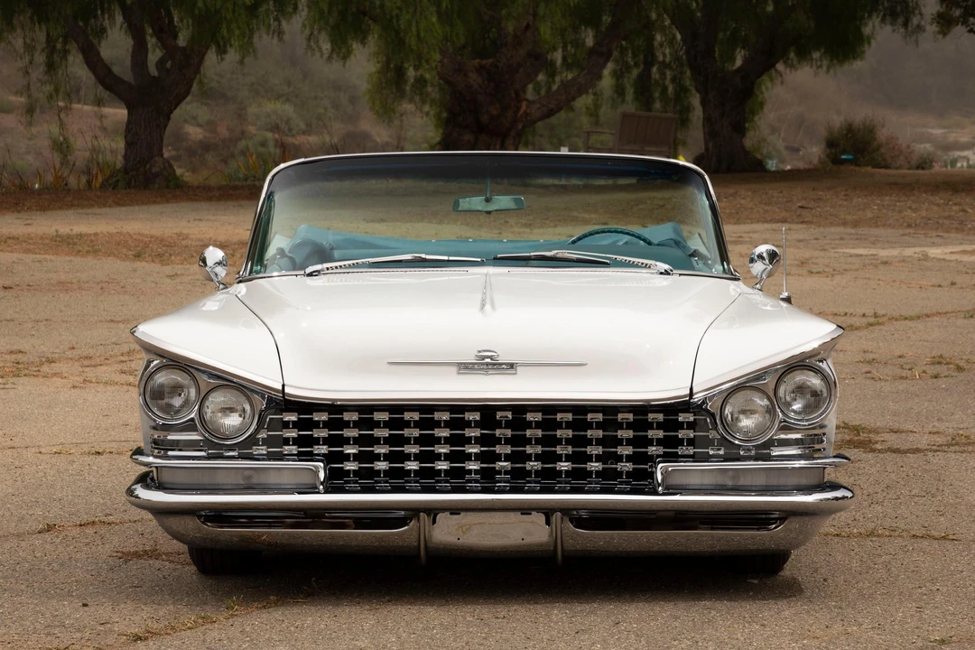 1959 Buick Invicta - Image 2 of 31